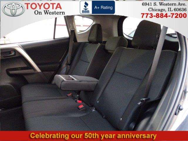 Toyota RAV4 2017 photo 11